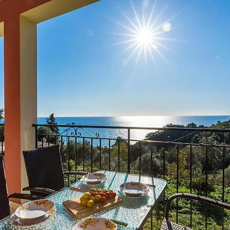 Apartament Studio Apartments With Large Swimming Pool And Sea View At Pelekas Beach Corfu Pelekas
